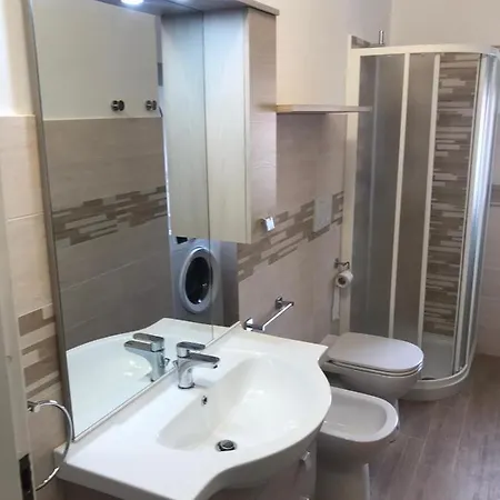 Condominio Irma Apartman *